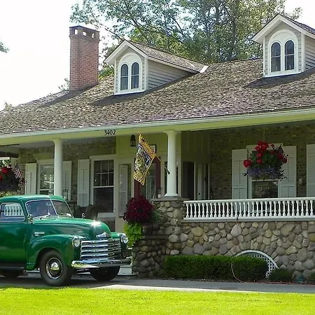 1837 Cobblestone Cottage